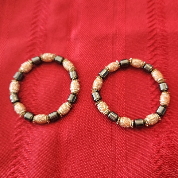 Beaded Bracelet Set - Picture 4 of 4